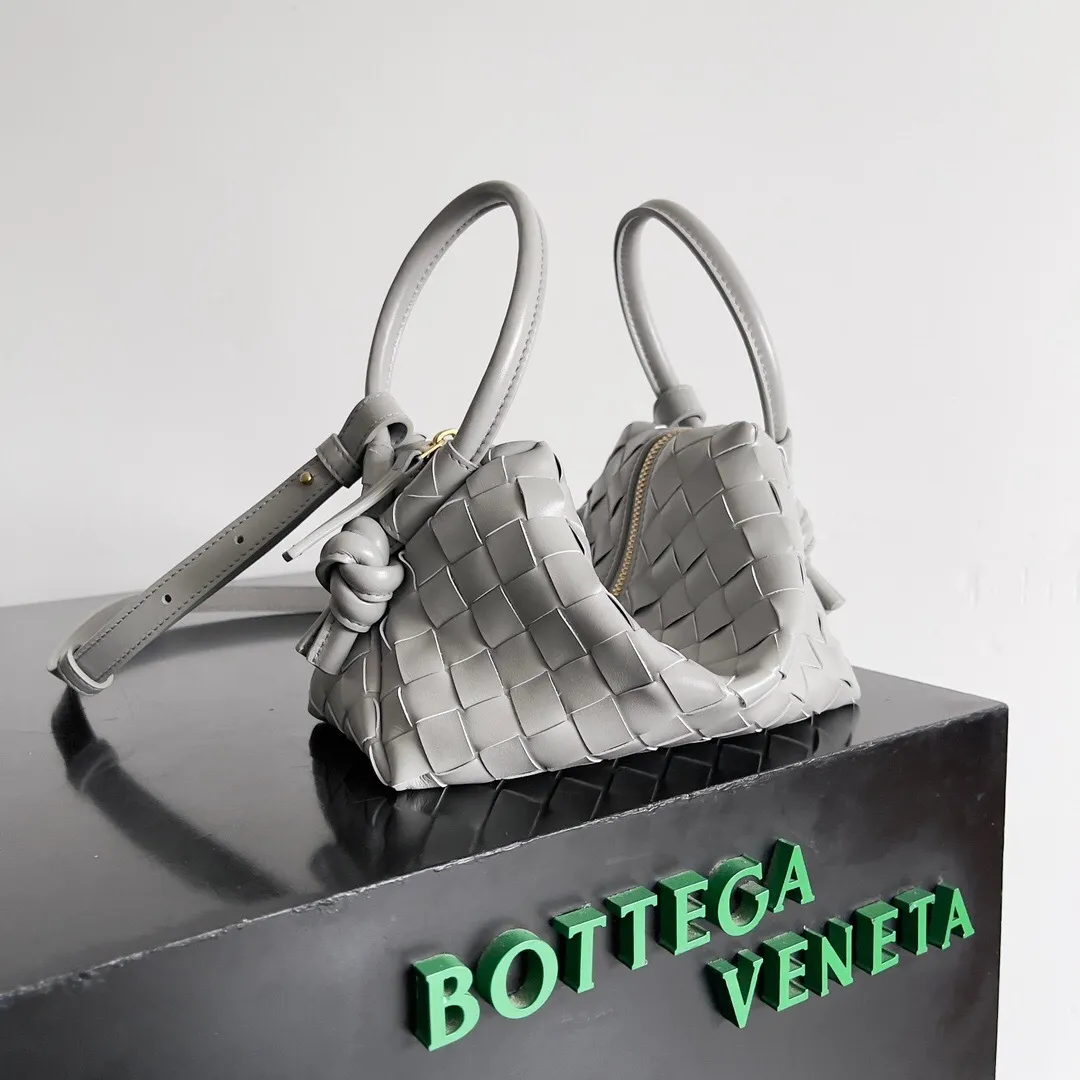 All categories 💚 Authentic bags 💚 BV 2025 new BV crossbody bag